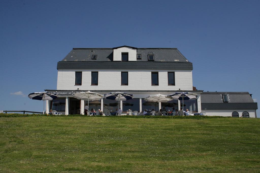 Strandhotel Dagebuell Direkt An Der Nordsee Bagian luar foto