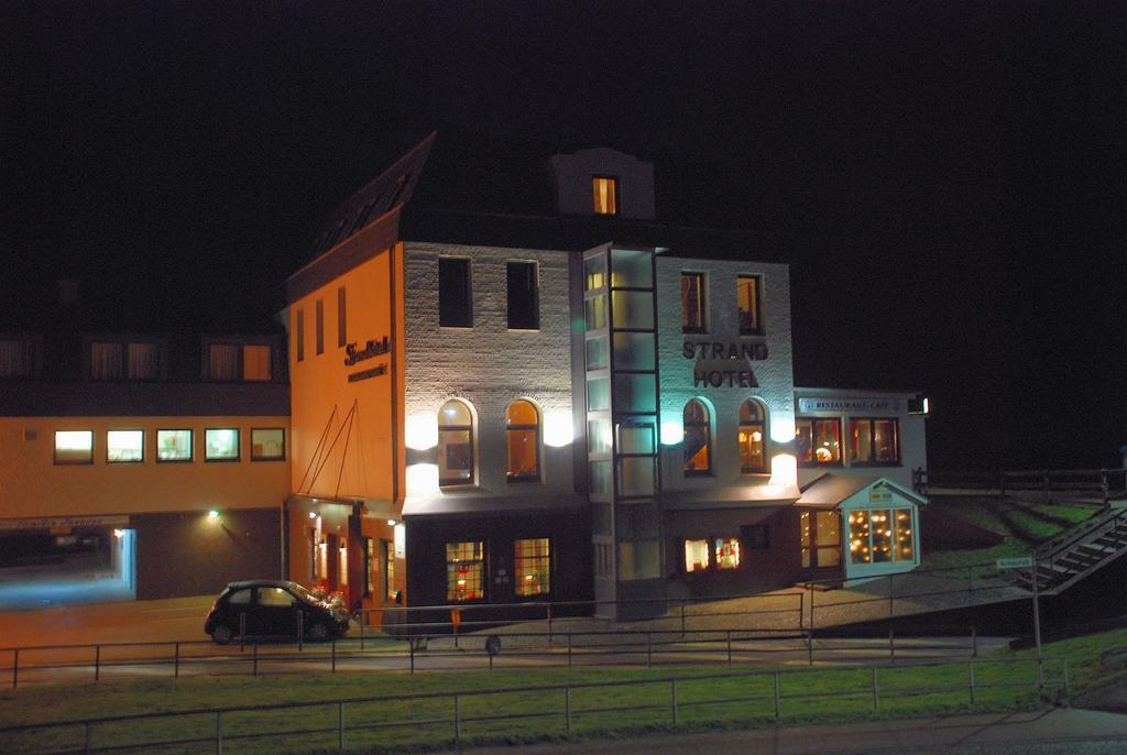 Strandhotel Dagebuell Direkt An Der Nordsee Bagian luar foto