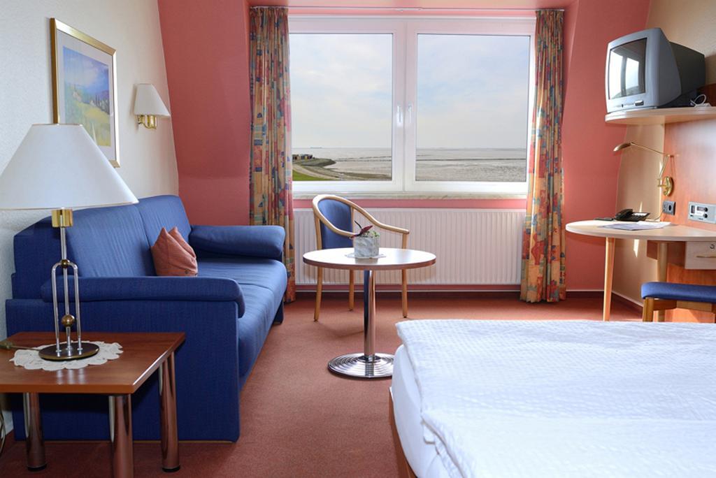 Strandhotel Dagebuell Direkt An Der Nordsee Bagian luar foto